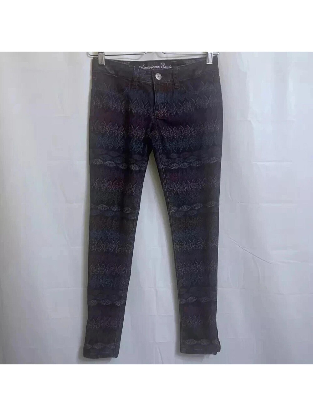 American Eagle Outfitters Jegging Women's Size 0 Feather Print 27" Inseam